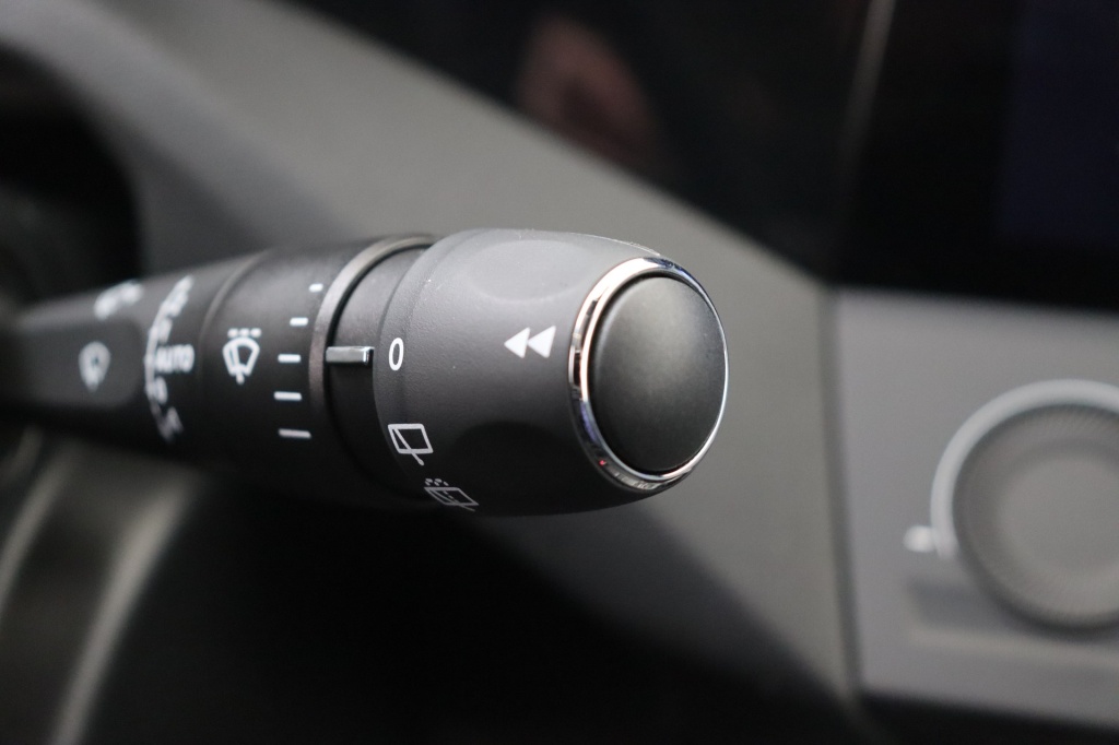 PEUGEOT 308 SW Allure Electric 156 hp Auto    - ref: 7-45872 - Photo 19