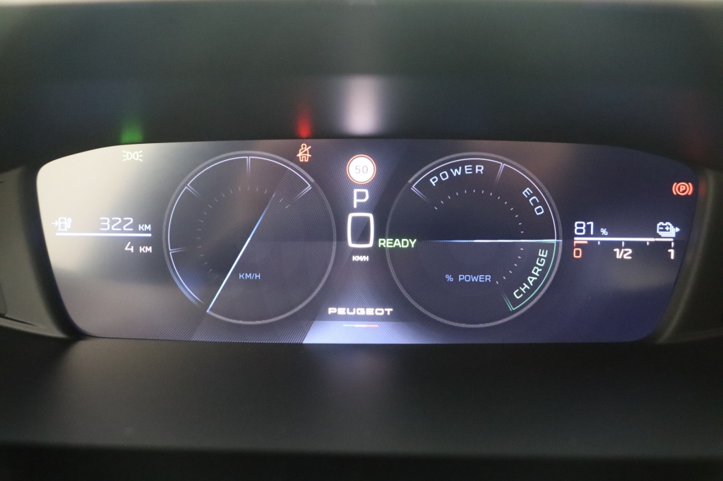 PEUGEOT 308 SW Allure Electric 156 hp Auto    - ref: 7-45872 - Photo 20