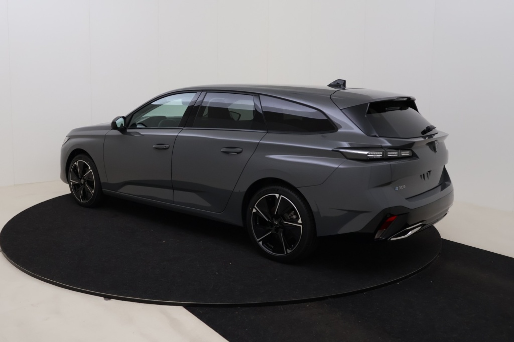 PEUGEOT 308 SW Allure Electric 156 hp Auto    - ref: 7-45872 - Photo 8