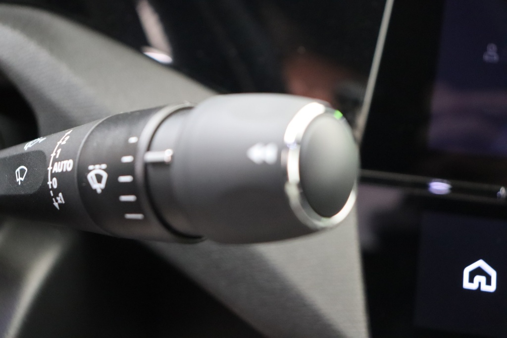 PEUGEOT 408 GT Hybrid 145 hp e-DSC6    - ref: 7-45878 - Photo 19