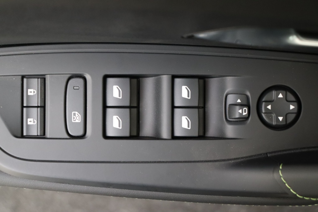 PEUGEOT 408 GT Hybrid 145 hp e-DSC6    - ref: 7-45883 - Photo 17