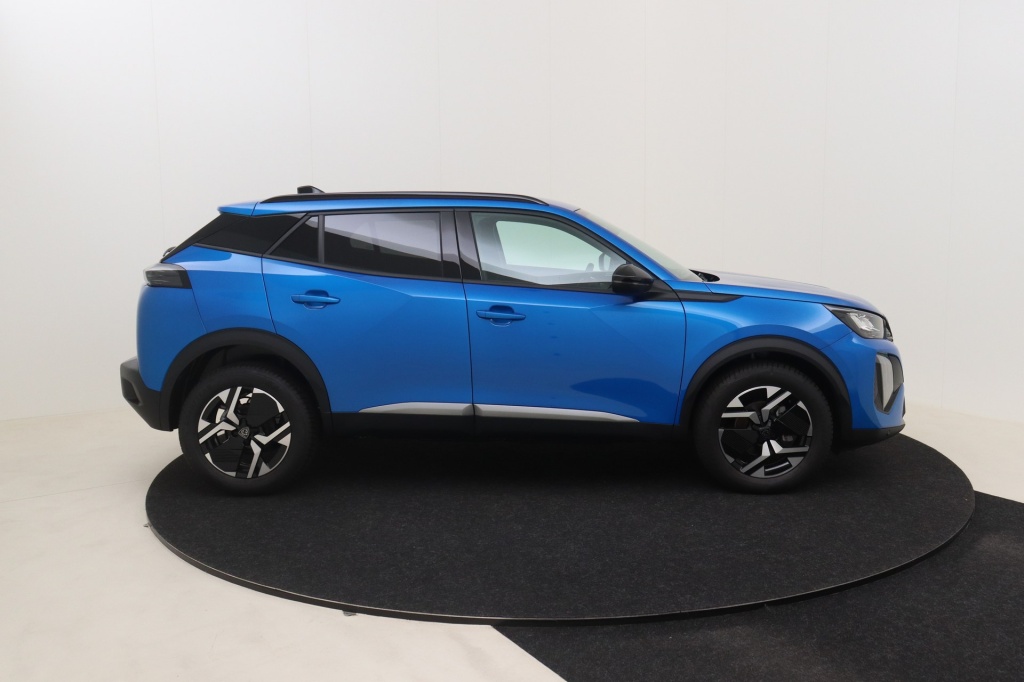 PEUGEOT 2008 Allure 1.2 Turbo 100 hp Man.6 - ref: 7-45885 - Photo 4