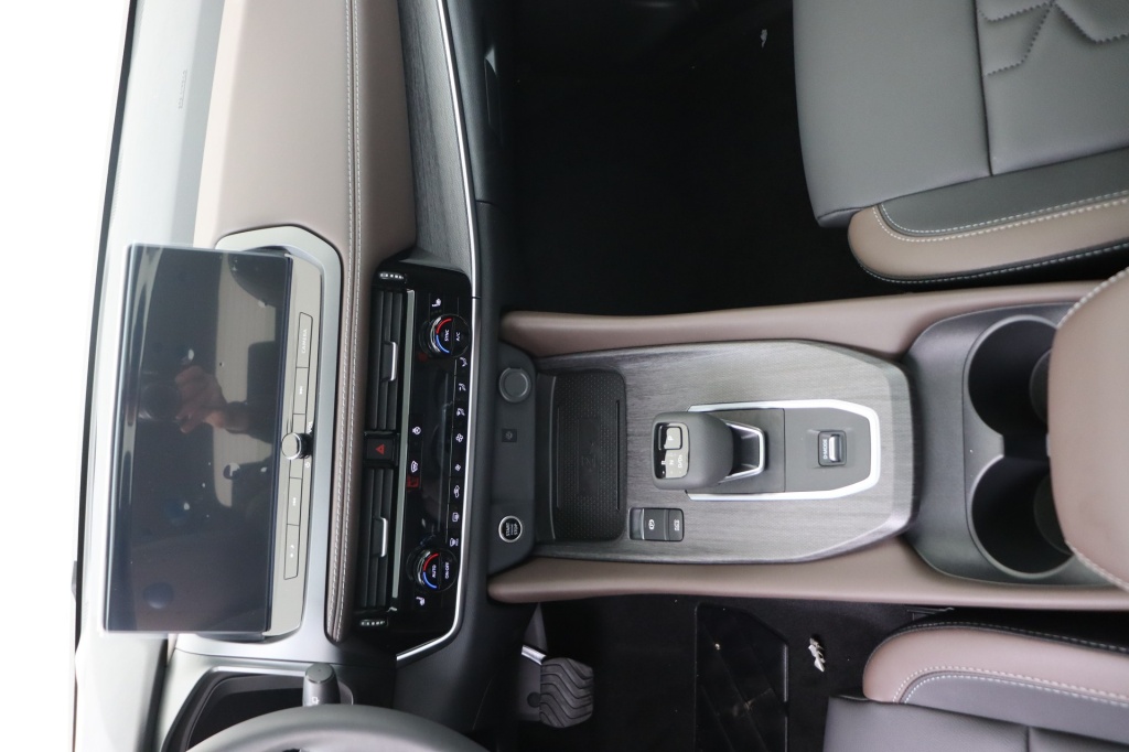 NISSAN Qashqai Tekna 1,3 158 hp CVT 2WD - ref: 7-45982 - Photo 12