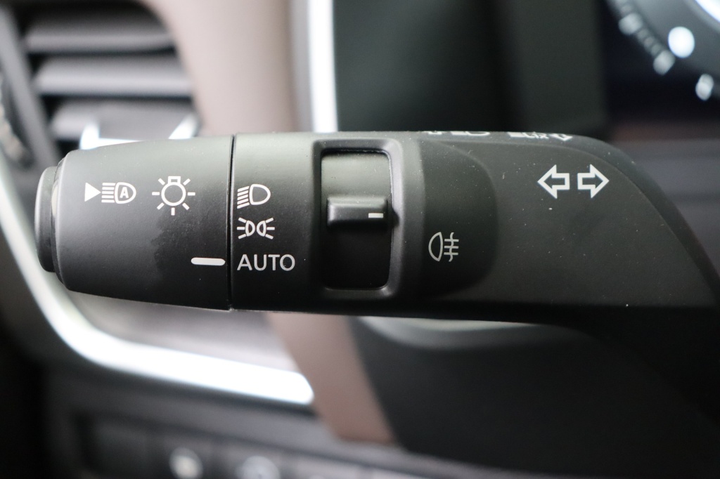 NISSAN Qashqai Tekna 1,3 158 hp CVT 2WD - ref: 7-45982 - Photo 18