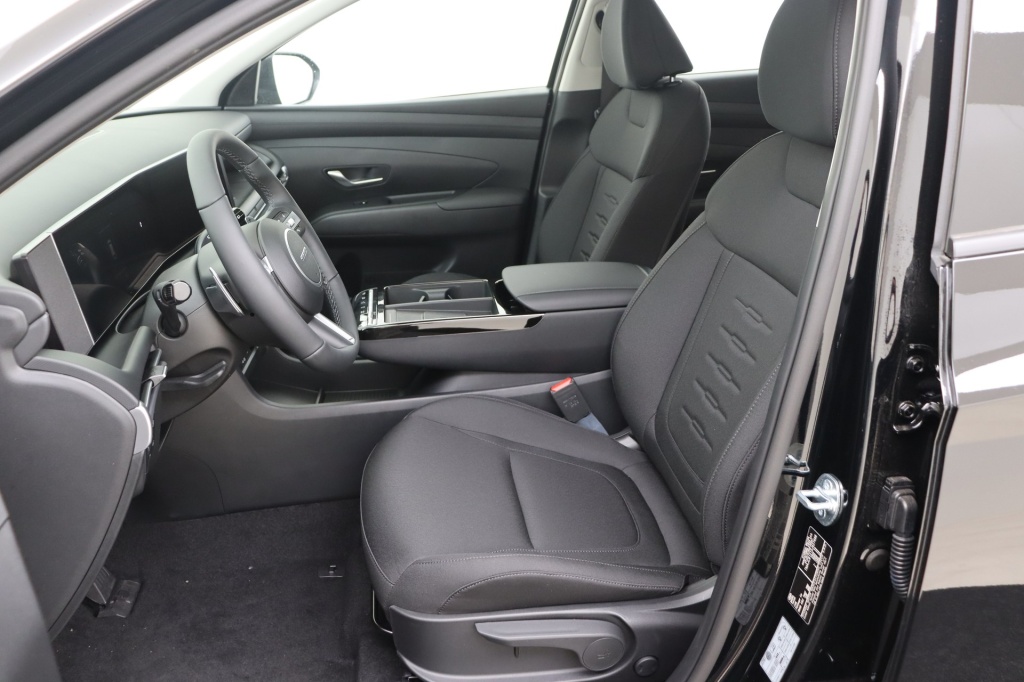 HYUNDAI Tucson Feel + Winter pack 1,6 T-Gdi 252 hp A6 PHEV 2WD - ref: 7-46247 - Photo 13