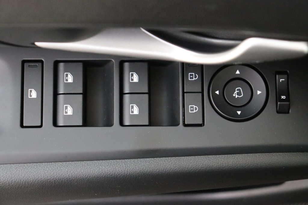 HYUNDAI Tucson Feel + Winter pack 1,6 T-Gdi 252 hp A6 PHEV 2WD - ref: 7-46257 - Photo 16