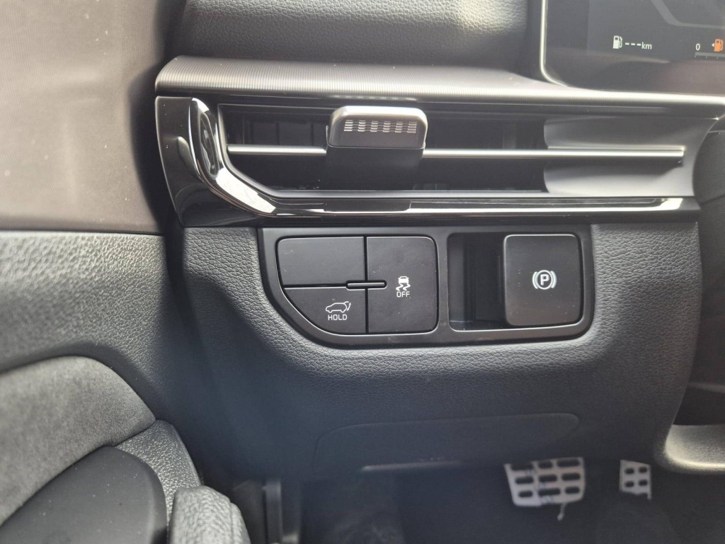 KIA Sportage 1.6 Gasoline 180hp 4x4 - ref: 7-46333 - Photo 13