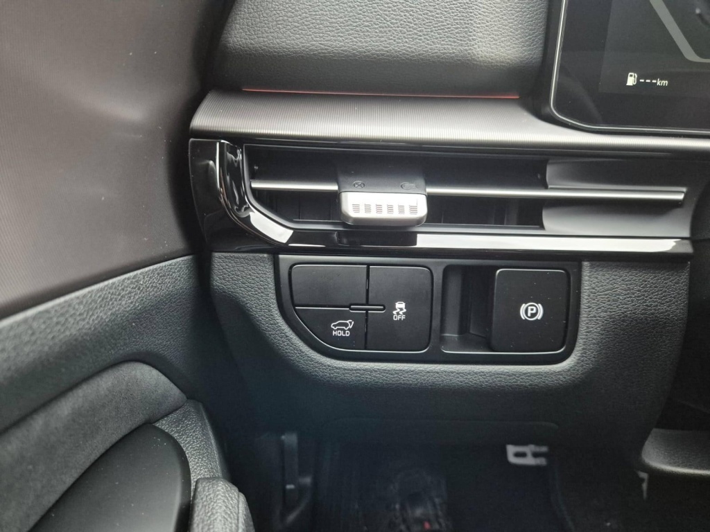 KIA Sportage 1.6 Gasoline 180hp 4x4 - ref: 7-46334 - Photo 12