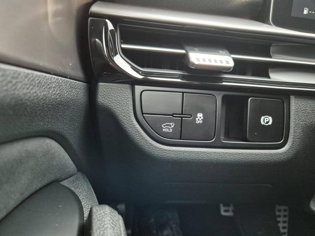 KIA Sportage 1.6 Gasoline 180hp 4x4 - ref: 7-46335 - Photo 14