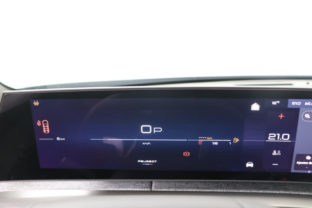 PEUGEOT 5008 GT Hybrid 145 e-DSC6    - ref: 7-46781 - Photo 19