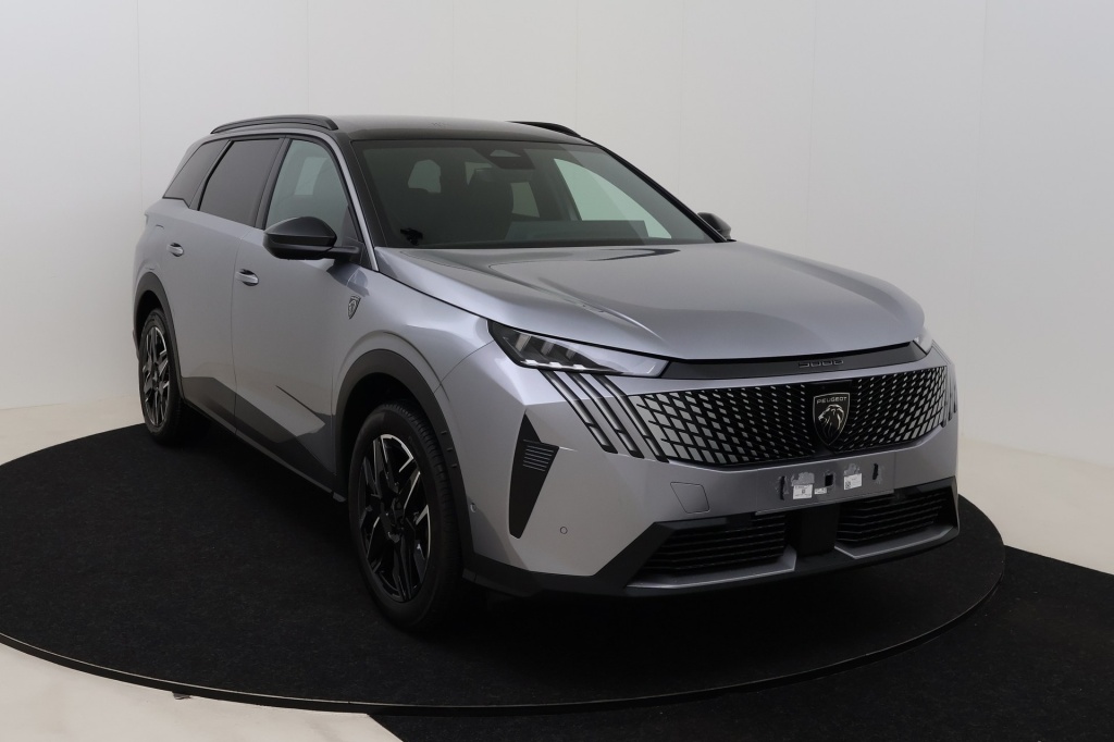 PEUGEOT 5008 GT Hybrid 145 e-DSC6    - ref: 7-46781 - Photo 3