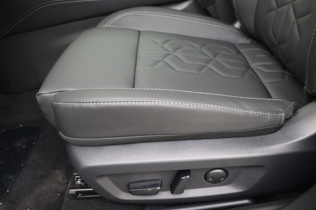 NISSAN Qashqai Tekna + Bose 1,3 158 hp CVT 2WD - ref: 7-47154 - Photo 14