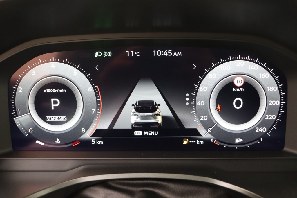 NISSAN Qashqai Tekna + Bose 1,3 158 hp CVT 2WD - ref: 7-47154 - Photo 20