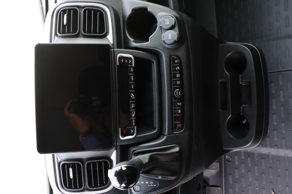 PEUGEOT Boxer L3H2 3.5T Heavy  2.2 BlueHDi 180 S&S EAT8 - ref: 7-47232 - Photo 10