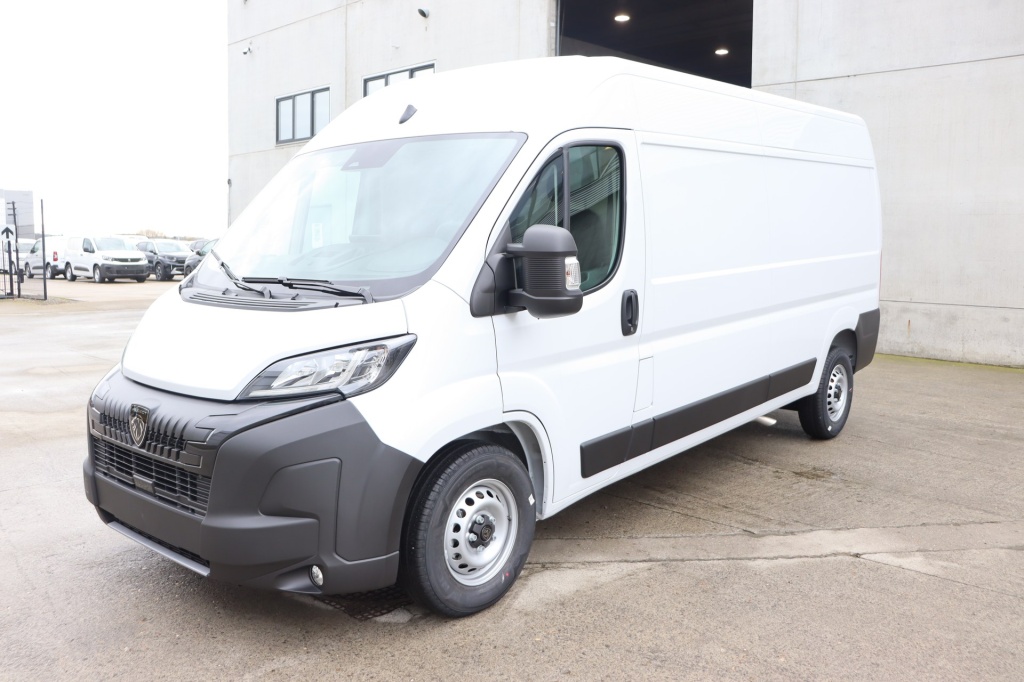 PEUGEOT Boxer L3H2 3.5T Heavy  2.2 BlueHDi 180 S&S EAT8 - ref: 7-47235 - Photo 3