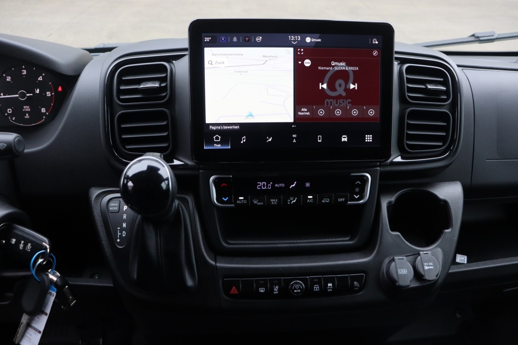 PEUGEOT Boxer L3H2 3.5T Heavy  2.2 BlueHDi 180 S&S EAT8 - ref: 7-47236 - Photo 18