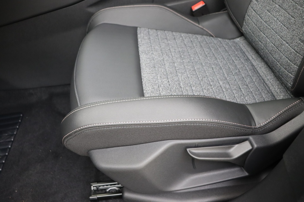 PEUGEOT 3008 Allure Hybrid 145 hp e-DSC6    - ref: 7-47257 - Photo 14