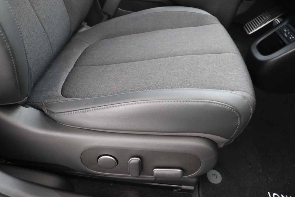 HYUNDAI Ioniq Core Plus MY25 63 kWh 170 hp - ref: 7-47293 - Photo 15