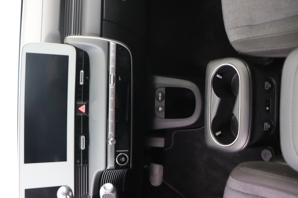 HYUNDAI Ioniq 5 Core 77 kWh 225 hp - ref: 7-47546 - Photo 12