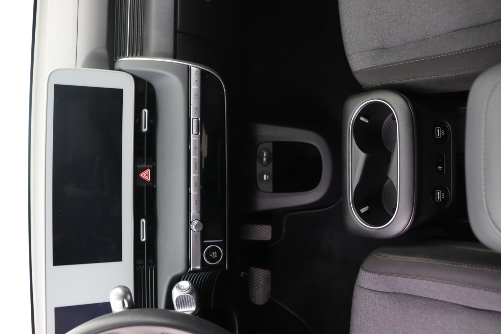 HYUNDAI Ioniq Core 58 kWh 166 hp - ref: 7-47551 - Photo 12