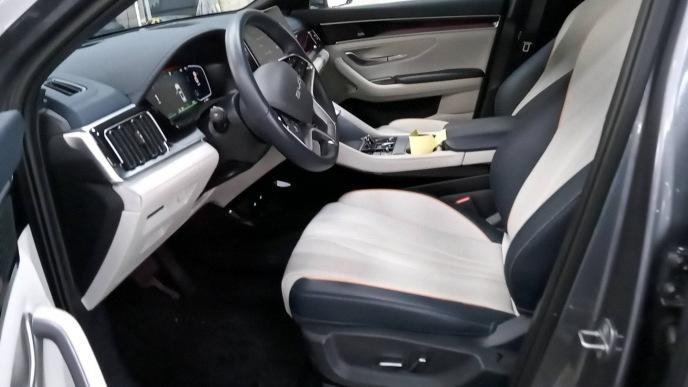 BYD Seal Seal U Design 87 kWh Elektro 218hp - ref: 7-47623 - Photo 8