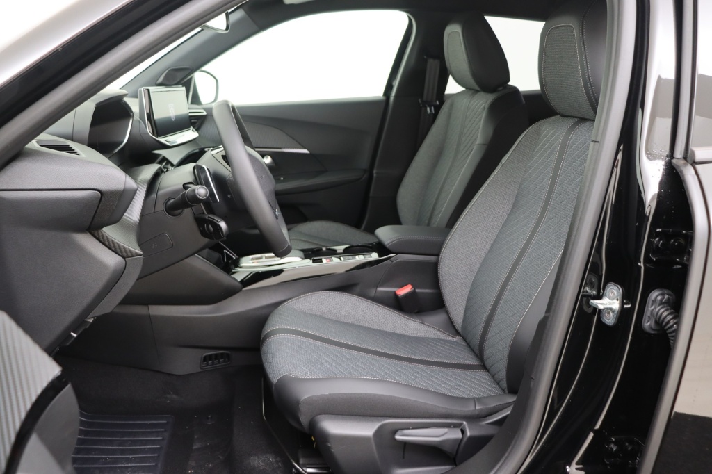 PEUGEOT 2008 Allure Hybrid 145 hp e-DSC6    - ref: 7-47732 - Photo 13