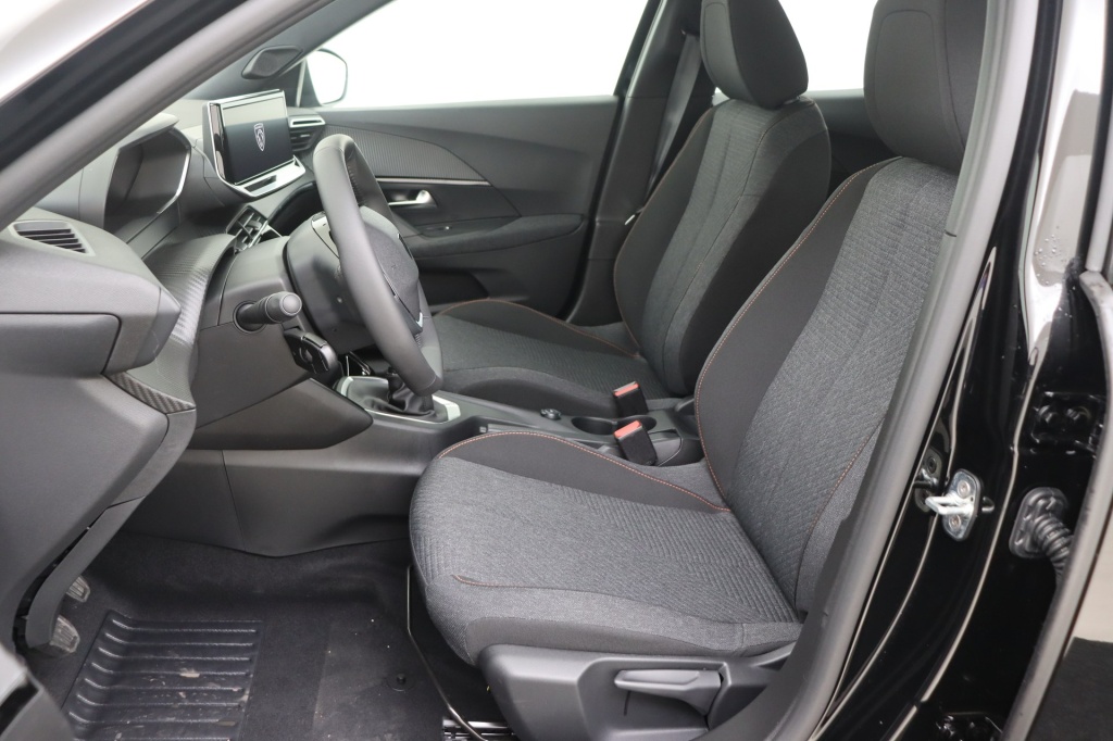 PEUGEOT 2008 Style 1.2 Turbo 100 hp Man. 6 - ref: 7-47733 - Photo 13