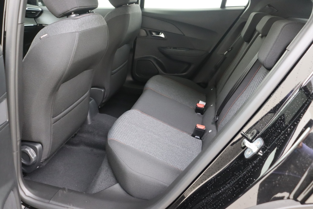 PEUGEOT 2008 Style 1.2 Turbo 100 hp Man. 6 - ref: 7-47733 - Photo 16