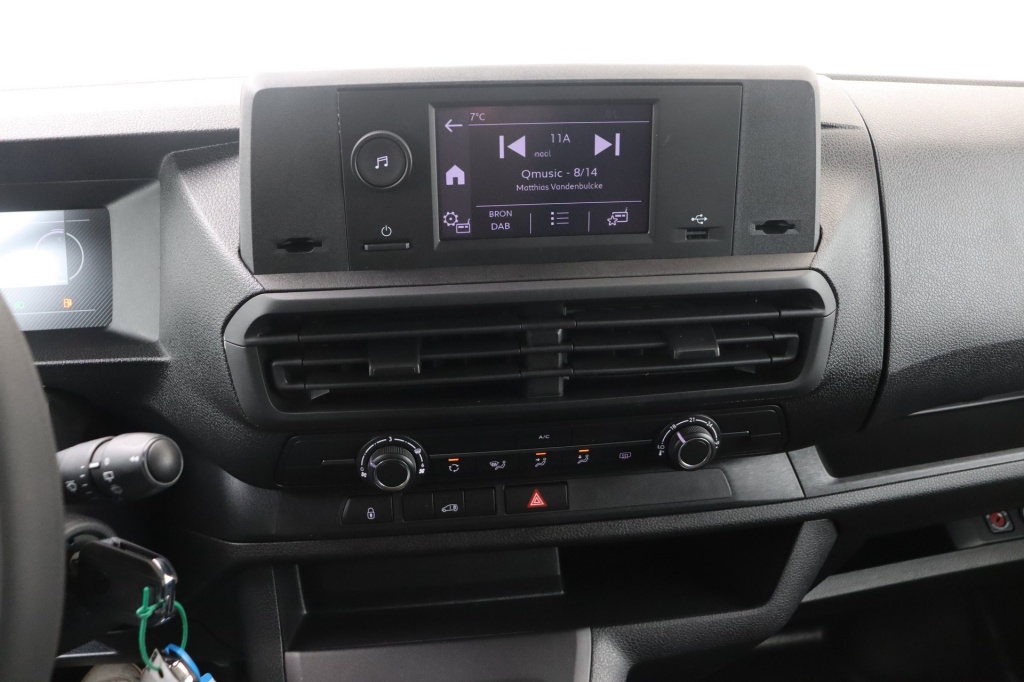 PEUGEOT Expert Long 2.0 BlueHDi 145 hp MAN.6   - ref: 7-47744 - Photo 20