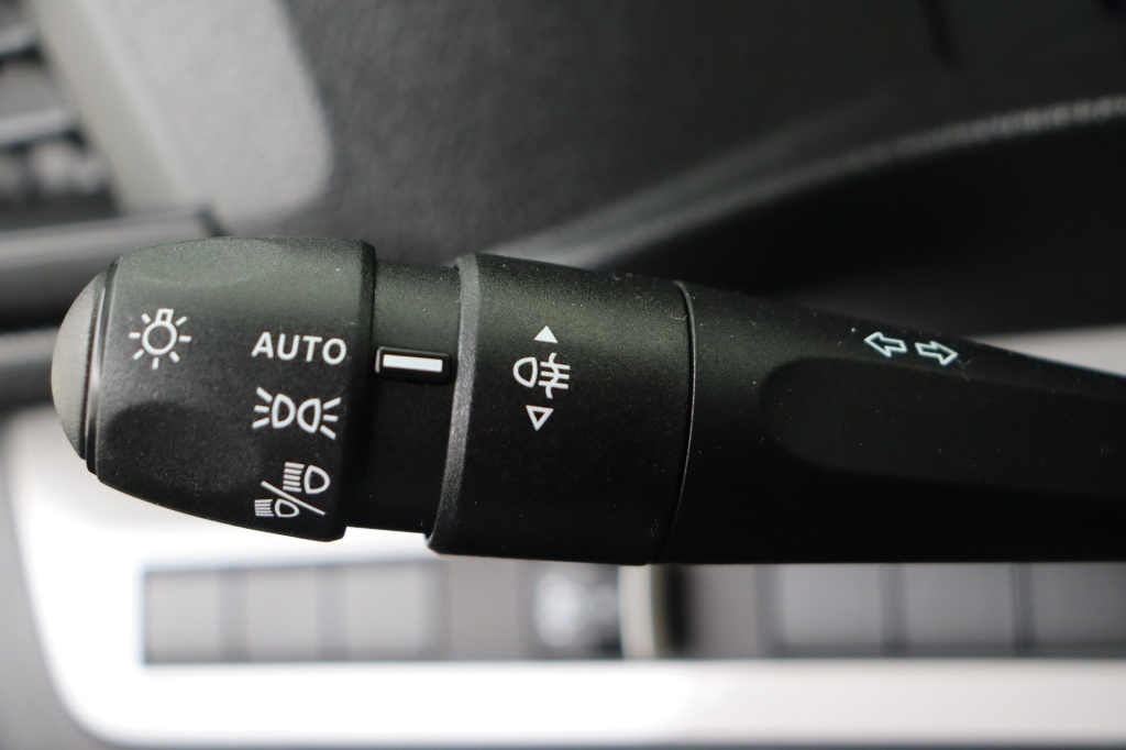 PEUGEOT Expert Long 2.0 BlueHDi 145 hp MAN.6   - ref: 7-47745 - Photo 17