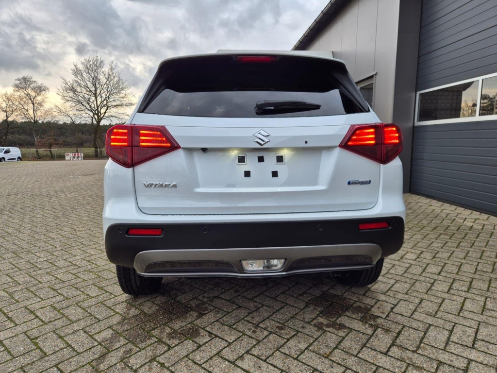 SUZUKI Vitara Comfort+ 1.4 Gasoline 110hp 4x4 - ref: 7-48123 - Photo 4