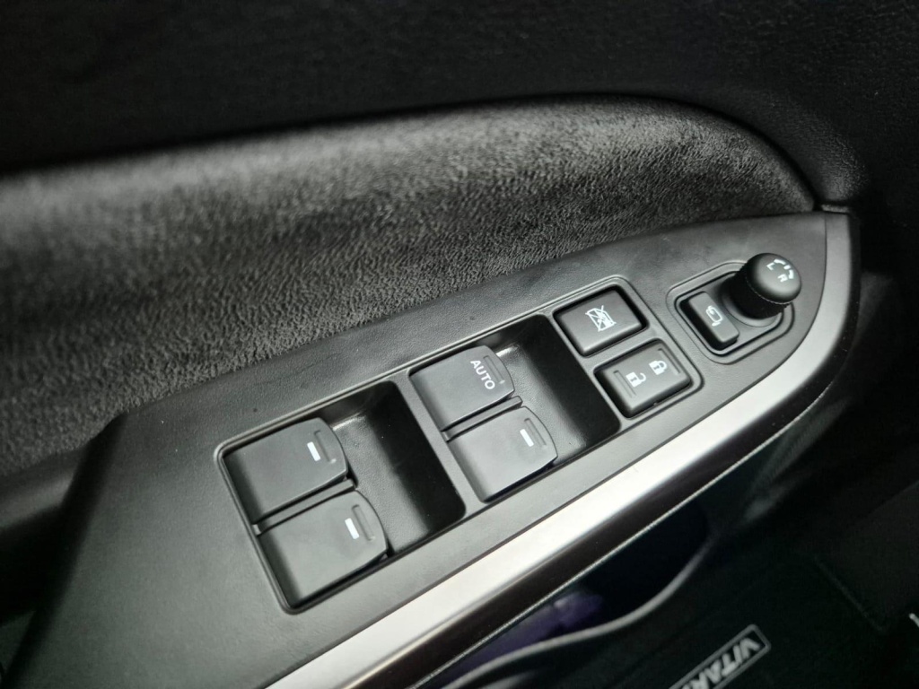 SUZUKI Vitara Comfort+ 1.4 Gasoline 110hp 4x4 - ref: 7-48126 - Photo 10