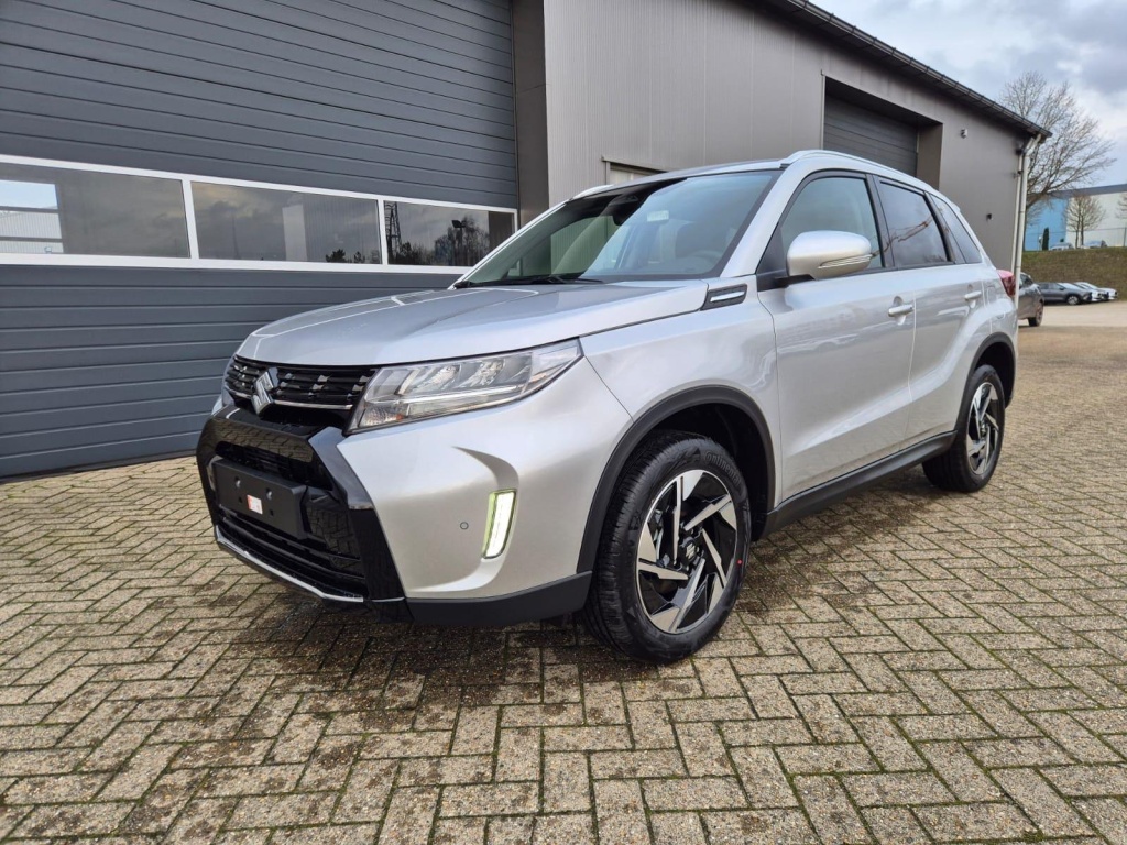 SUZUKI Vitara Comfort+ 1.4 Gasoline 110hp 4x4 - ref: 7-48126 - Photo 8