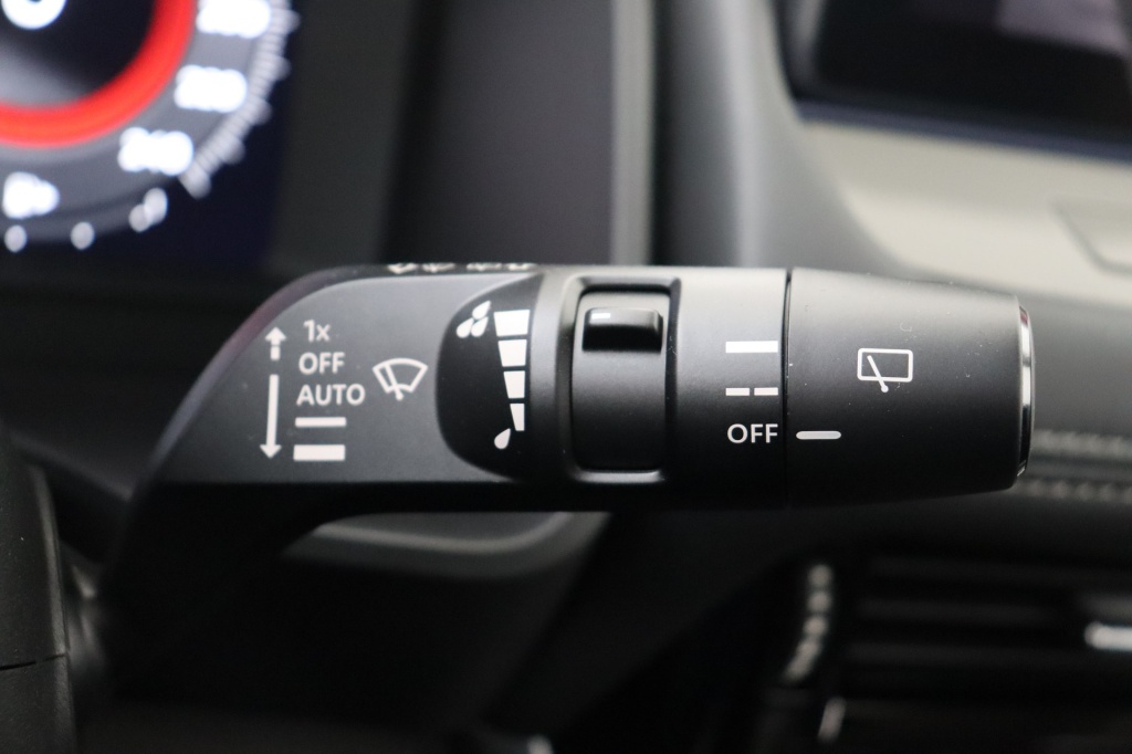 NISSAN X-Trail Tekna + Bose + Nappa + 20