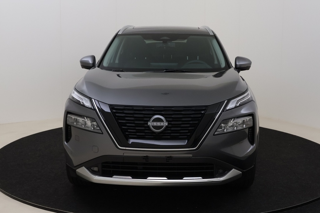 NISSAN X-Trail Tekna + Bose + Nappa + 20