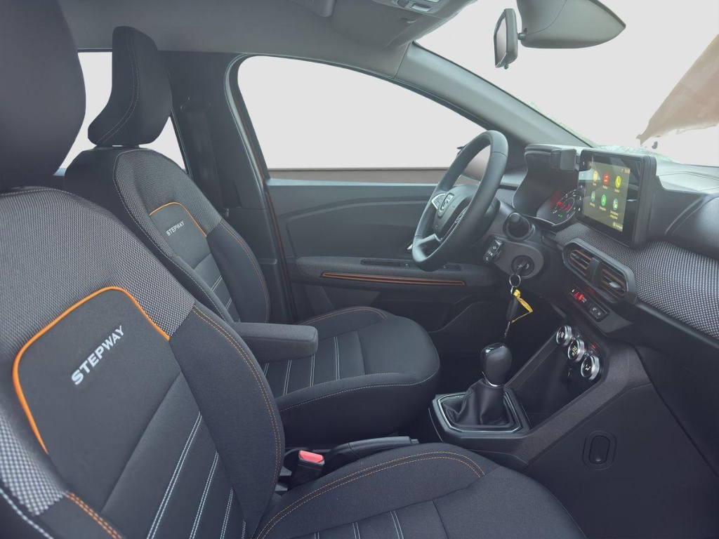 DACIA Sandero Comfort 1.0 Gasoline 91hp - ref: 7-48443 - Photo 17