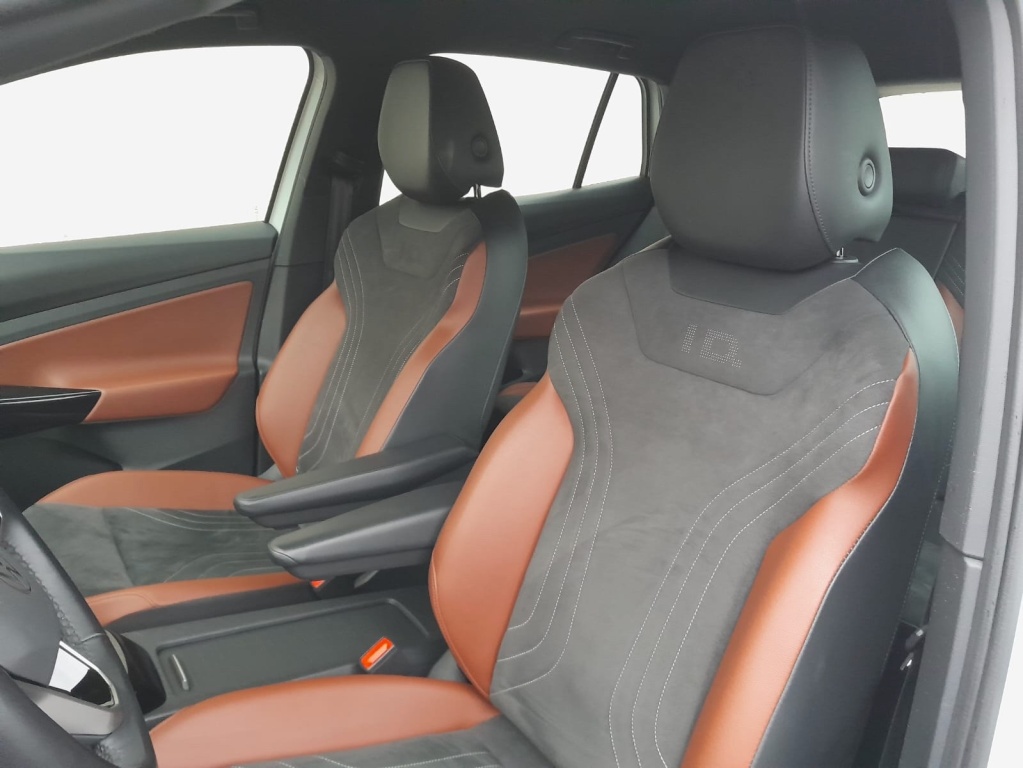 VOLKSWAGEN ID.4 Pure Performance 55kWh 170pk - ref: 7-48623 - Photo 9