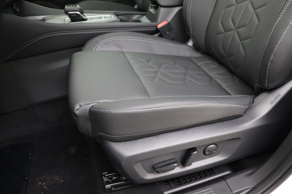 NISSAN Qashqai Tekna 1.3 158 hp CVT 2WD - ref: 7-48694 - Photo 14