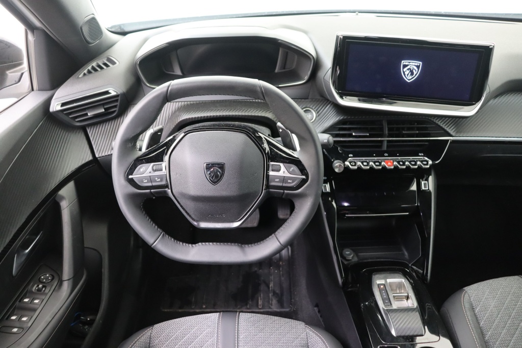 PEUGEOT 2008 Allure Hybrid 145 hp e-DSC6 - ref: 7-49272 - Photo 11