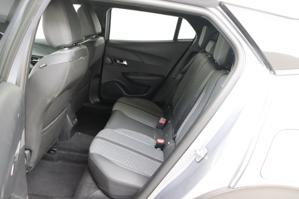 PEUGEOT 2008 Allure Hybrid 145 hp e-DSC6 - ref: 7-49274 - Photo 13