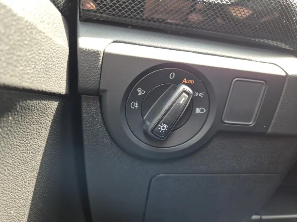 VOLKSWAGEN T-Cross 1.0 TSI - ref: 7-49841 - Photo 14