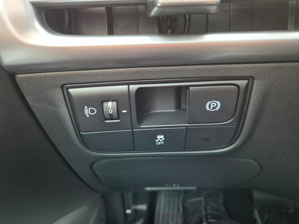 HYUNDAI Tucson 1.6 Gasoline 150hp - ref: 7-50182 - Photo 12