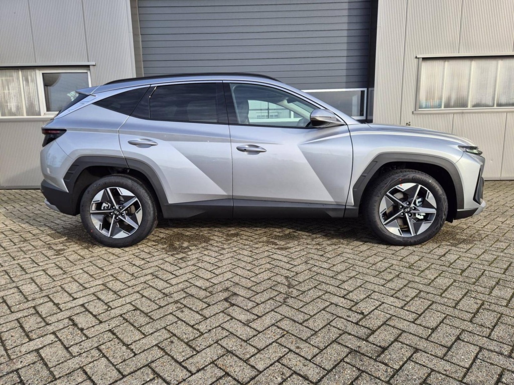 HYUNDAI Tucson 1.6 Gasoline 150hp - ref: 7-50185 - Photo 6