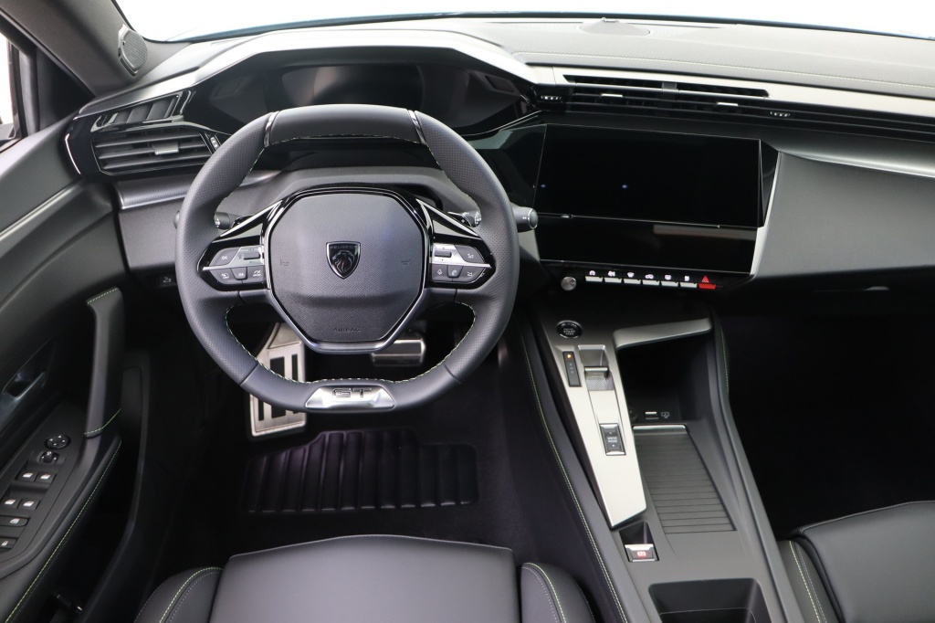 PEUGEOT 408 GT Electric 214 hp Auto    - ref: 7-51009 - Photo 11