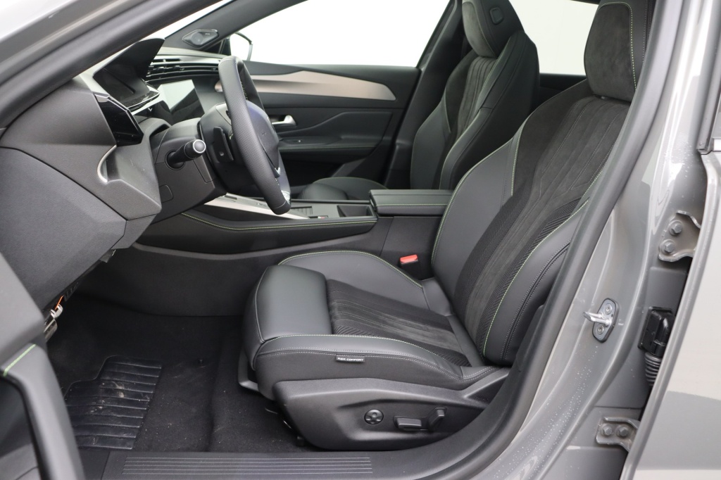 PEUGEOT 408 GT Electric 214 hp Auto    - ref: 7-51014 - Photo 13