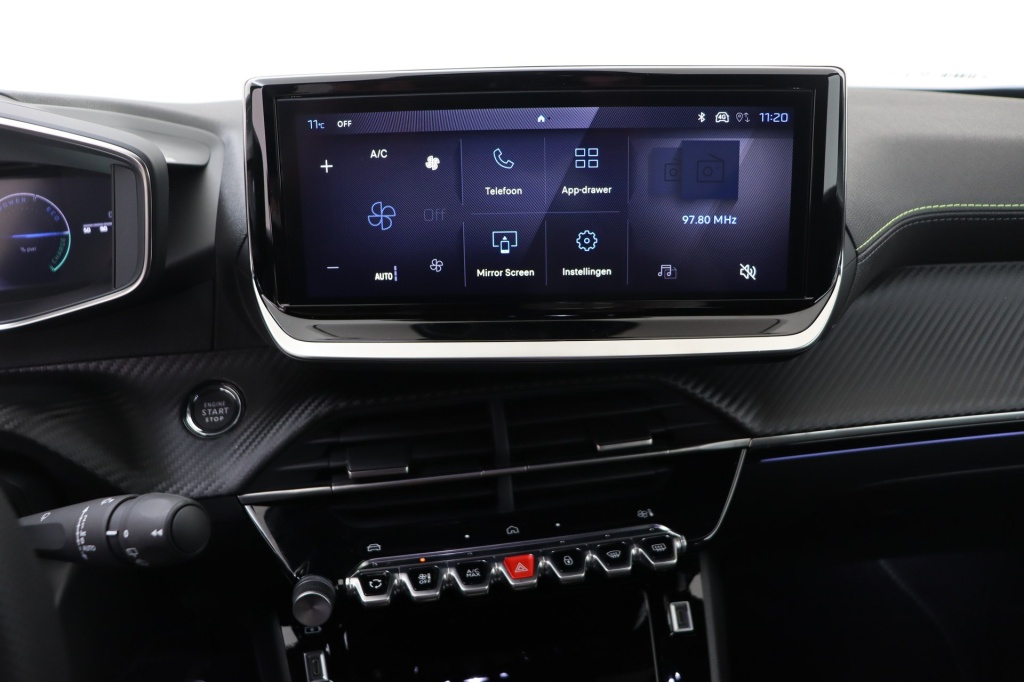 PEUGEOT 2008 GT Hybrid 145 hp e-DSC6 - ref: 7-51068 - Photo 20