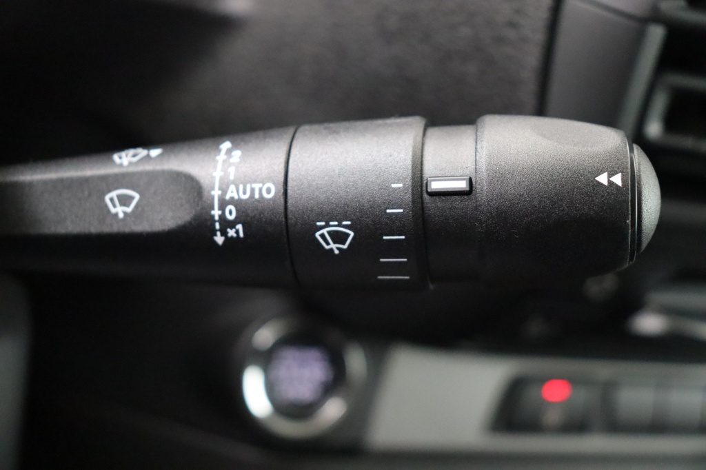 PEUGEOT Expert Double Cabine XL 2,2 180 hp Aut. - ref: 7-51459 - Photo 19