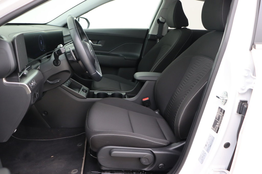 HYUNDAI Kona Feel 48 kWh 152 - ref: 7-51639 - Photo 13