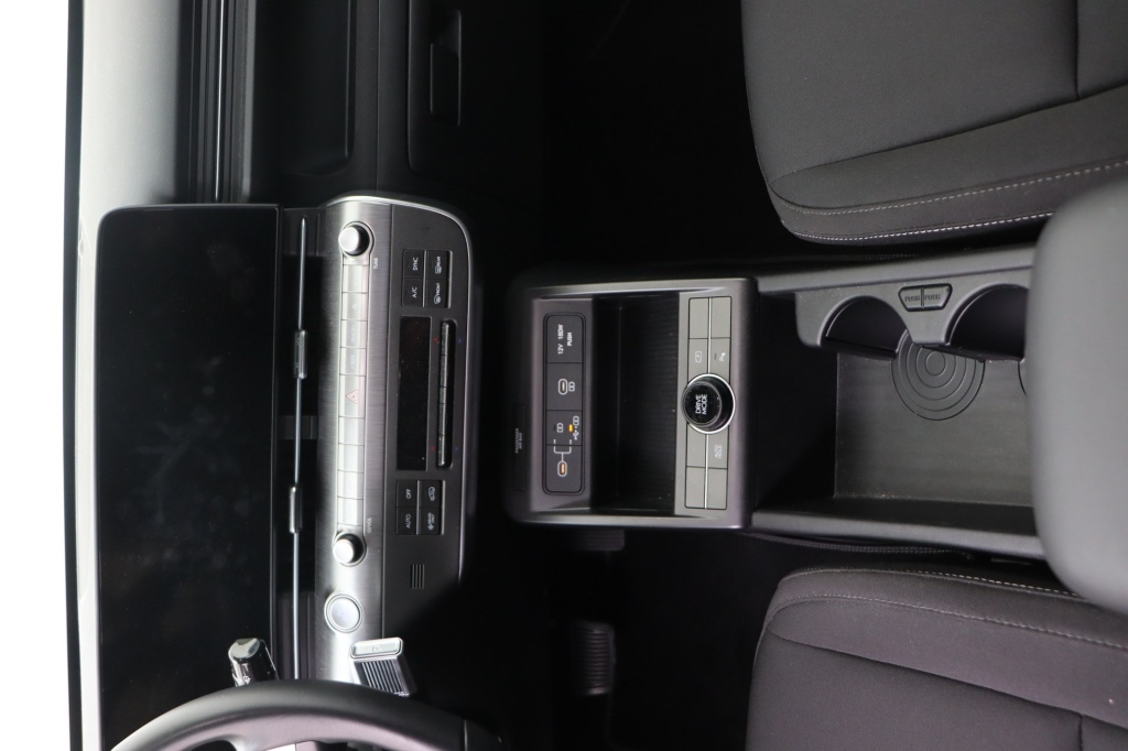 HYUNDAI Kona Feel 48 kWh 152 - ref: 7-51640 - Photo 12