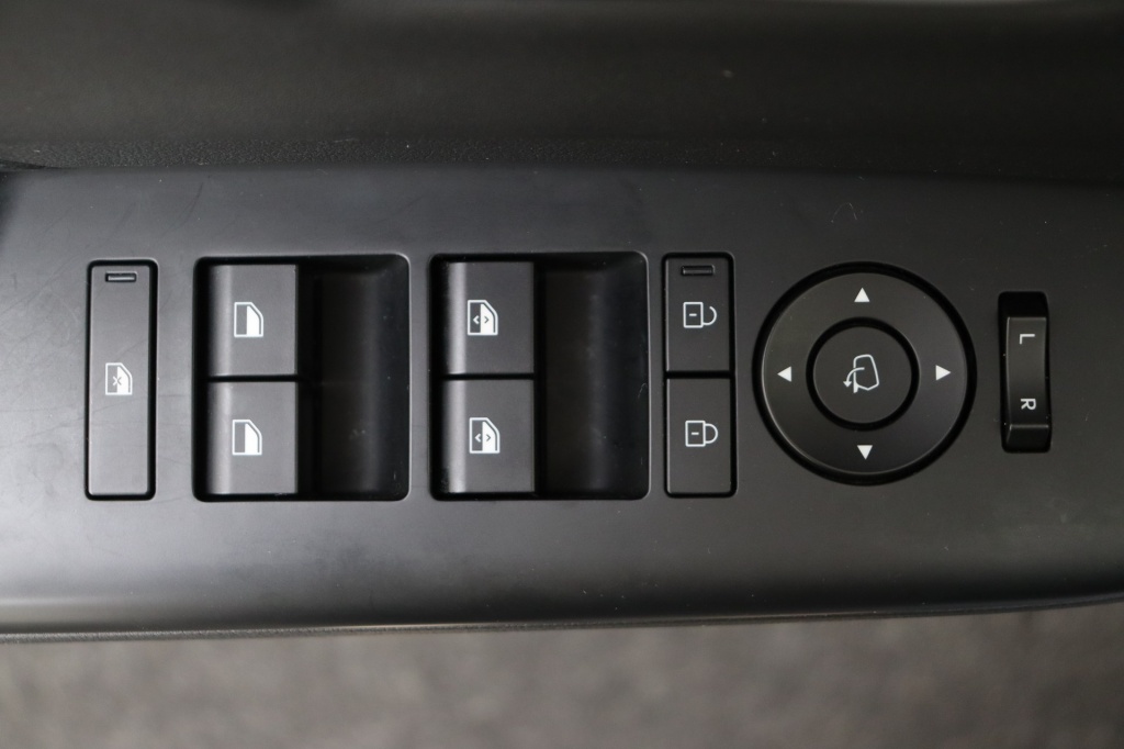 HYUNDAI Kona Shine 65 kWh 214 - ref: 7-51657 - Photo 17